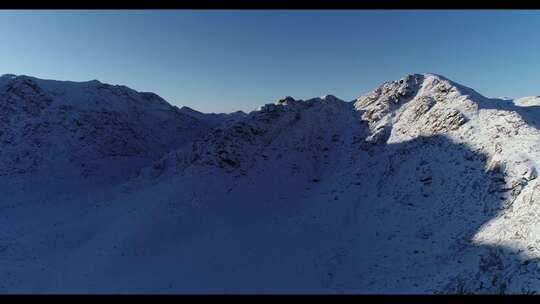 甘肃肃北连绵起伏雪山航拍高清素材