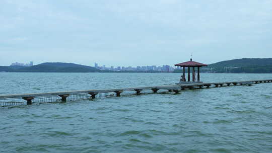 武汉东湖风景区听涛泳场