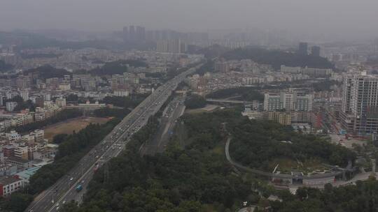 航拍深圳城市道路运输