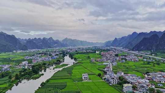 新农村广西风光田园小河