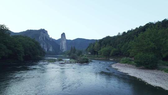 航拍丽水缙云仙都风景区鼎湖峰景点自然风光