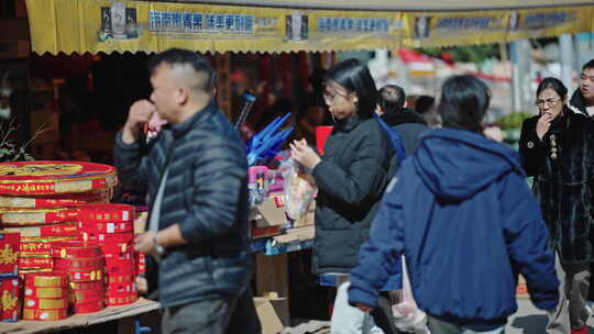 赶集买菜数钱农村小镇县城摆摊购物买年货