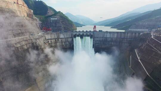 白鹤滩水电站发电航拍