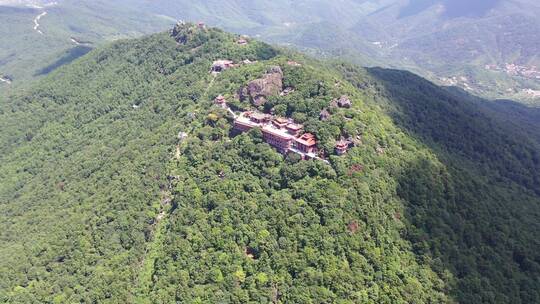 泉州山峰仙公山景区航拍山顶风景森林山脉