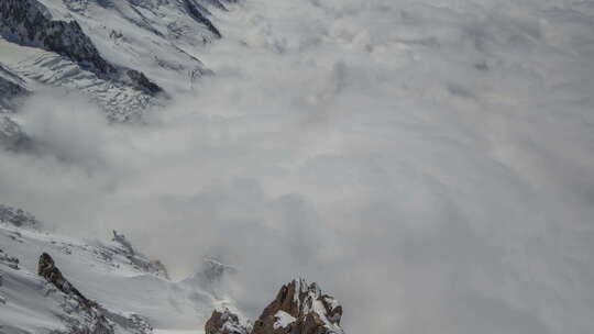 勃朗峰阿尔卑斯山法国山脉雪峰滑雪延时