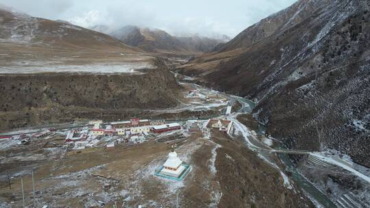 青海果洛州玛沁县雪山乡自然风光航拍