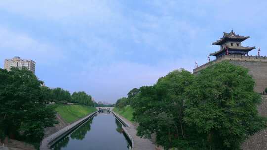西安城墙护城河美丽的云朵（延时）