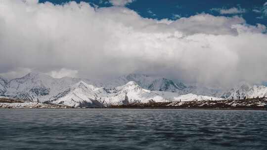 河流湖泊雪山延时摄影