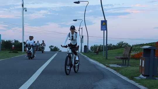 成都环城绿道锦城绿道唯美高清跑步骑车黄昏