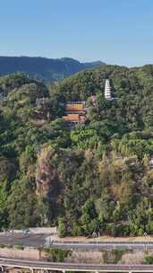 竖屏航拍四川宜宾白塔山东山寺