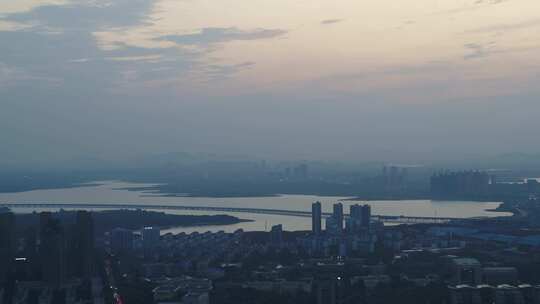 武汉航拍夕阳汤逊湖四环