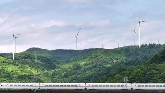 复兴号高速列车低碳出行磁悬浮风力发电