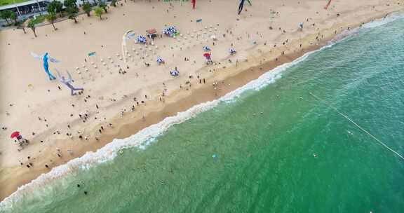 海滩沙滩海浪海边海水0745