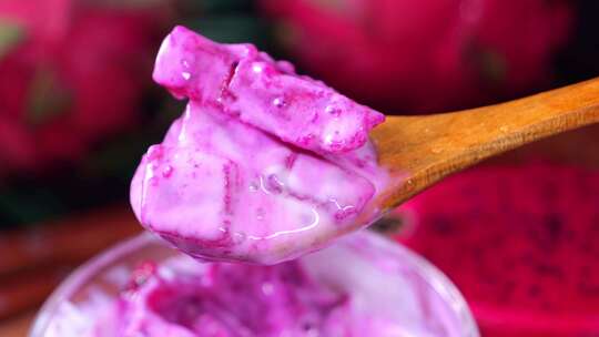 火龙果酸奶甜品制作视频素材模板下载