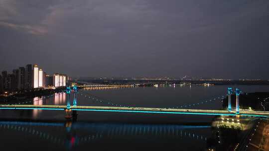 湖北襄阳凤雏大桥夜景灯光航拍