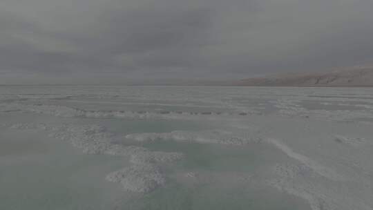 【4K】冬天翡翠湖冰湖盐湖翡翠冰湖航拍