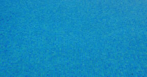 游泳池，马赛克瓷砖，水，蓝色