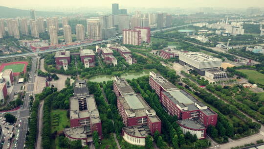 南京 交院 学校 大学 航拍 天空