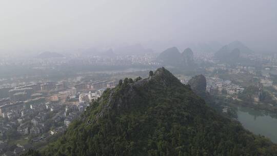 航拍广西桂林旅游景点城市地标建筑