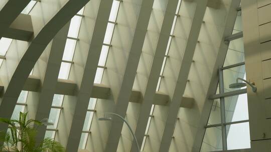 现代建筑设计结构房顶玻璃