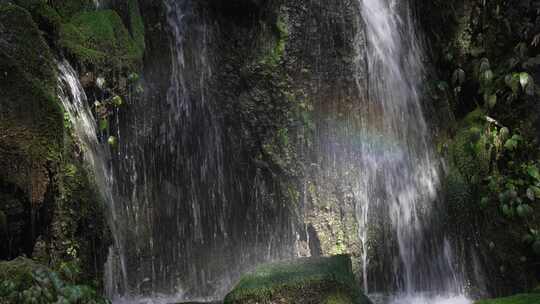 溪流瀑布流水彩虹