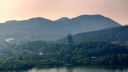 航拍夏季西湖风光 雷峰塔