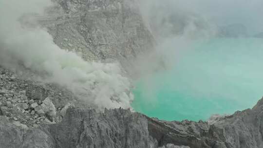 Ijen，火山，烟雾，岩石