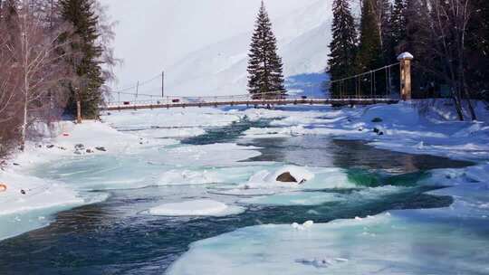 新疆阿勒泰地区喀纳斯景区雪景航拍