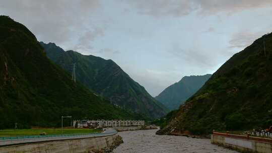 川西傍晚时分景色延时