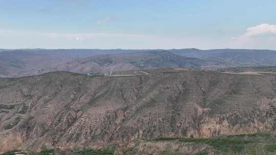 光秃秃的山川西北高原风貌航拍