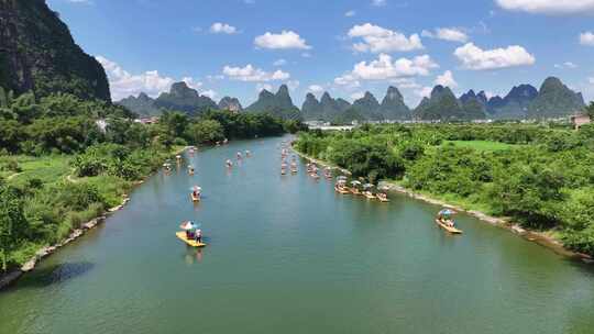 桂林阳朔遇龙河竹筏漂流航拍