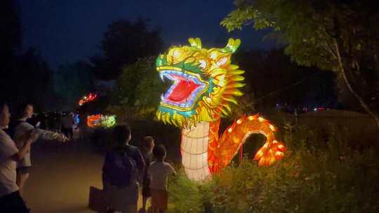 北京夜幕下的灯光秀灯会灯展视频素材模板下载