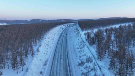 冬季大兴安岭林区交通运输冰雪路面高速公路