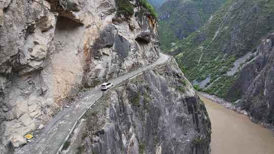 西藏G219丙察察公路怒江峡谷风光航拍