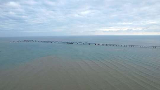 广西北海涠洲岛廊桥大海海洋旅游旅行