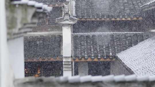 雨中江南古建筑