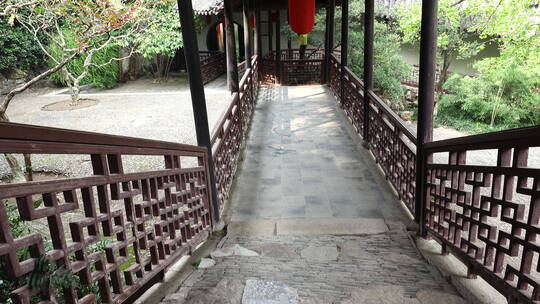 无锡惠山寺中的长廊