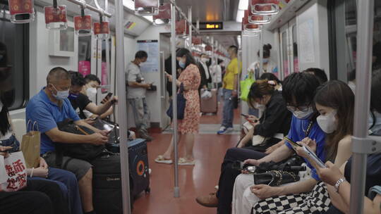 上海地铁上班人群人流快节奏城市生活