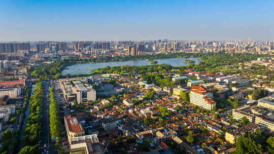 山东济南市历下区大明湖航拍老城区建筑街景