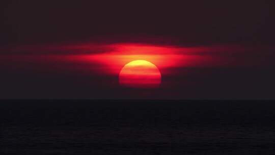 海上日落大海夕阳海面落日大太阳视频素材模板下载