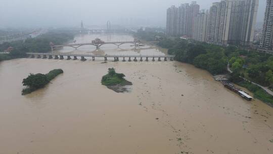 航拍河流涨洪水洪涝灾害