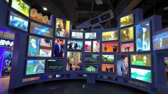博物馆科学家人物巨匠电视墙