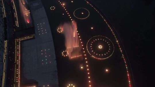 4k航拍夜晚音乐喷泉