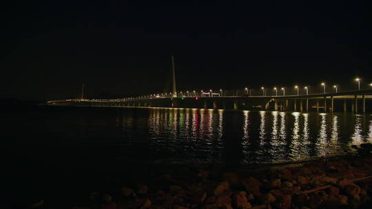 夜景深圳湾跨海大桥海岸礁石