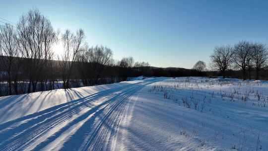 雪路积雪覆盖的道路