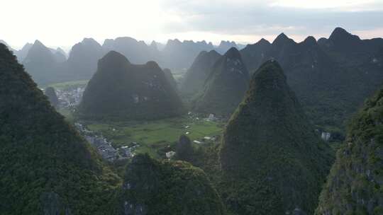 广西阳朔山景民宿风光