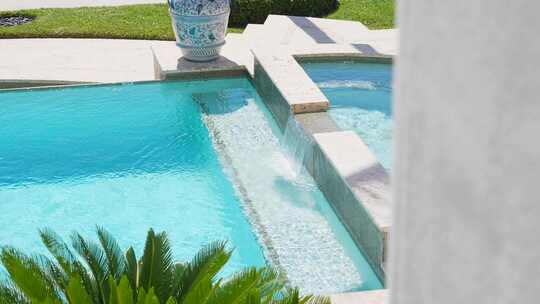 海边度假村酒店游泳池