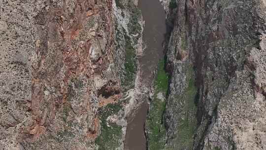 黄河最窄的地方野狐峡黄河地标