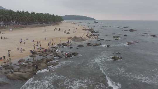 海南万宁市日月湾沙滩航拍视频素材模板下载