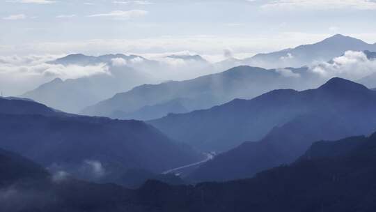 水墨江南山峦叠嶂航拍4K自然绿水青山云海视频素材模板下载